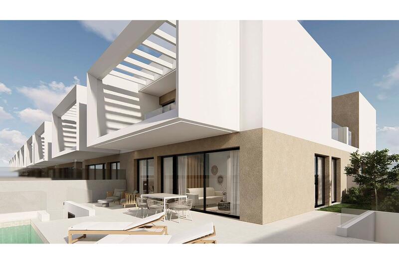 Townhouse for sale in Dolores, Alicante