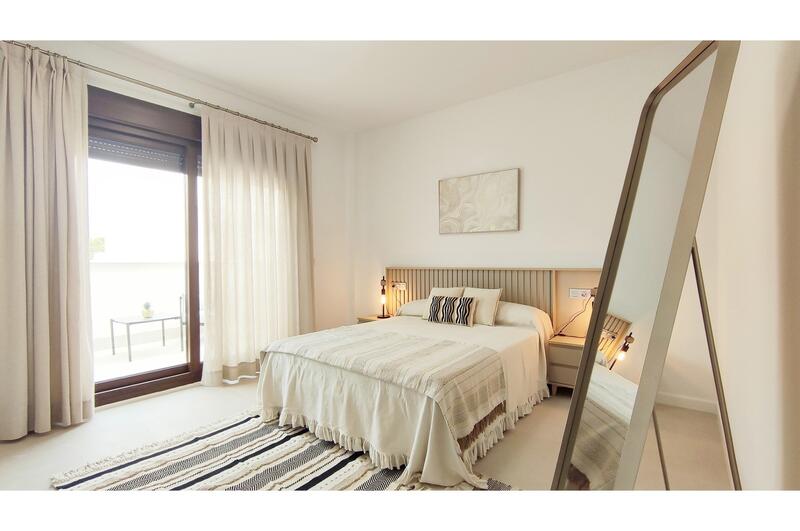 3 slaapkamer Gezinswoning Te koop