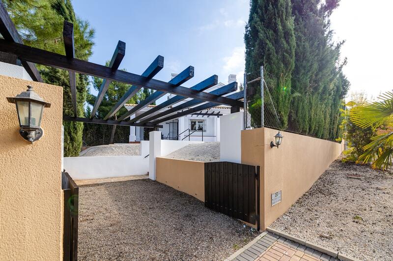 3 Schlafzimmer Stadthaus zu verkaufen