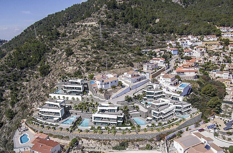 4 Cuarto Villa en venta