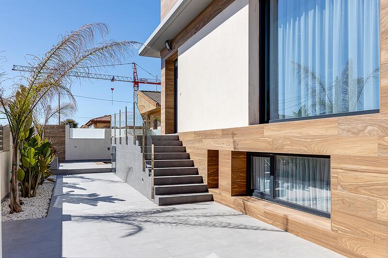 4 bedroom Villa for sale
