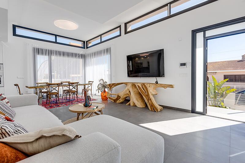 4 bedroom Villa for sale