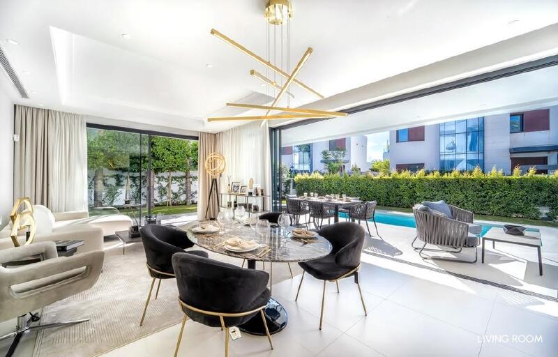 4 Cuarto Villa en venta