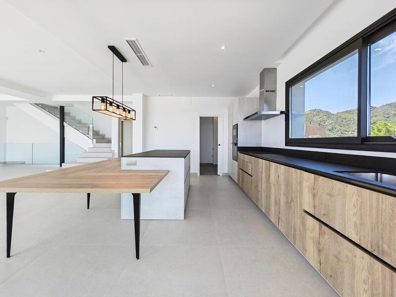 5 bedroom Villa for sale