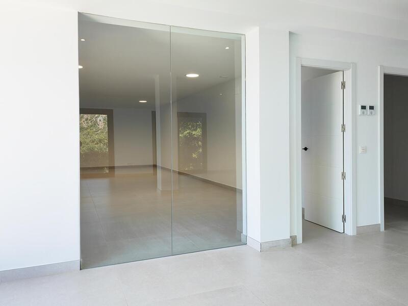 5 bedroom Villa for sale