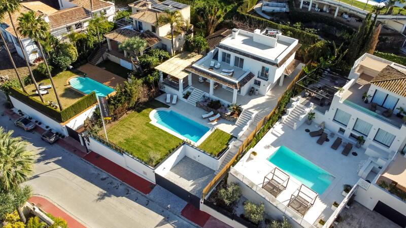 Villa til salg i Marbella, Málaga