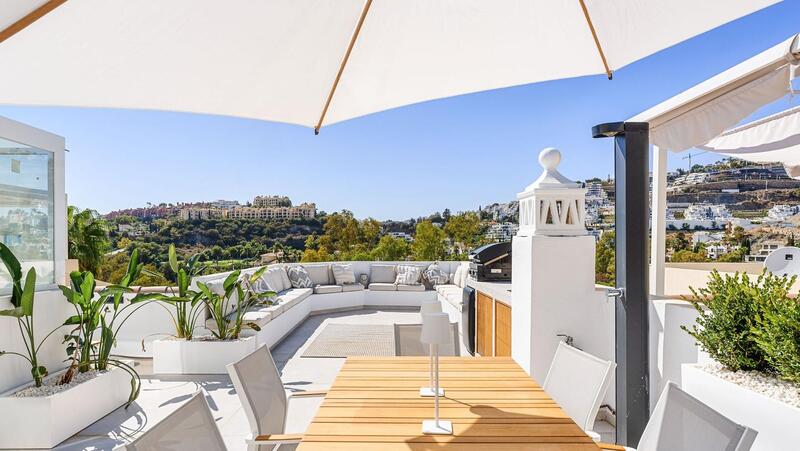 Villa en venta en Benahavis, Málaga