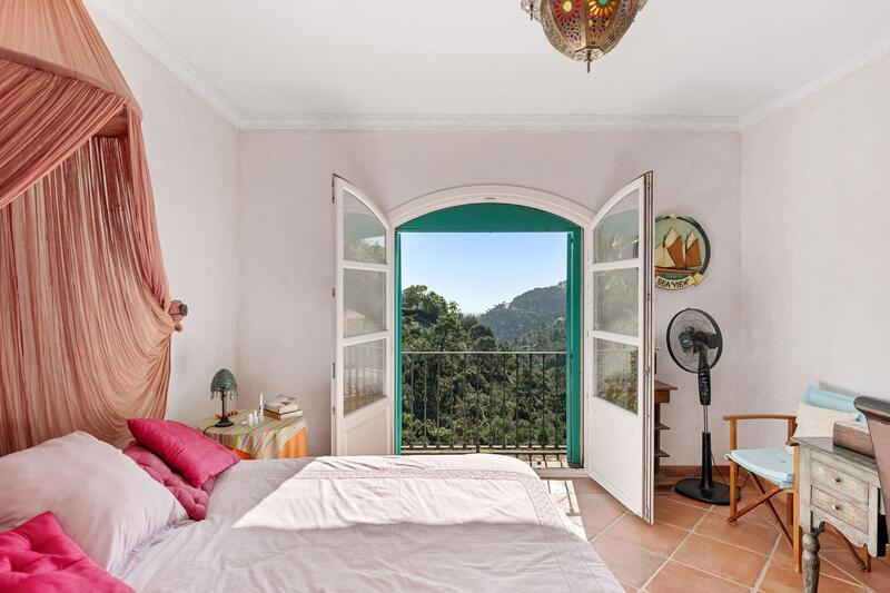 4 Cuarto Villa en venta