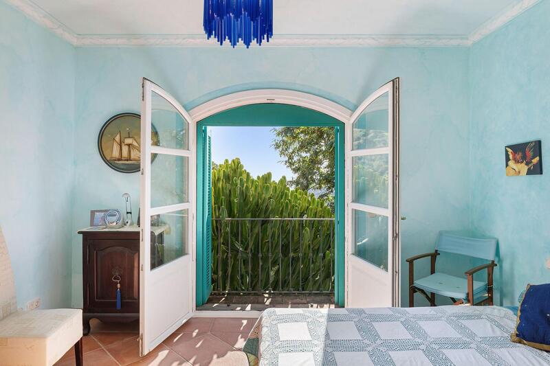 4 Cuarto Villa en venta
