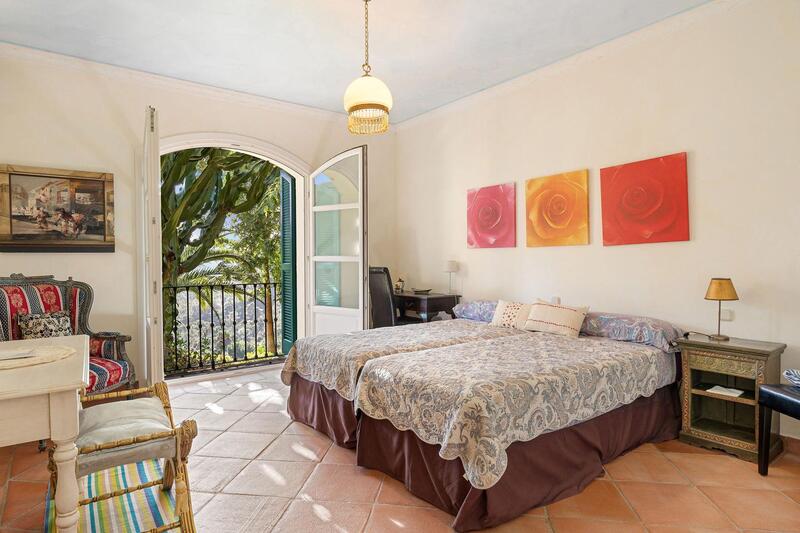 4 Cuarto Villa en venta