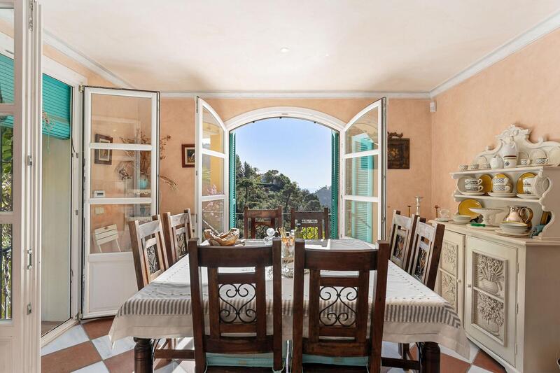 4 Cuarto Villa en venta