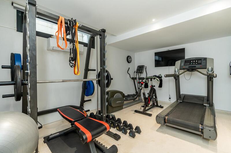 5 bedroom Villa for sale