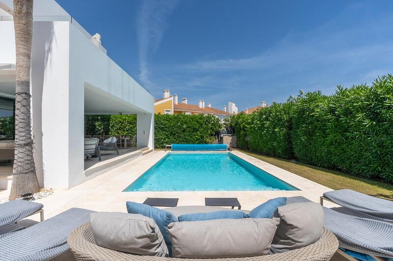 5 bedroom Villa for sale