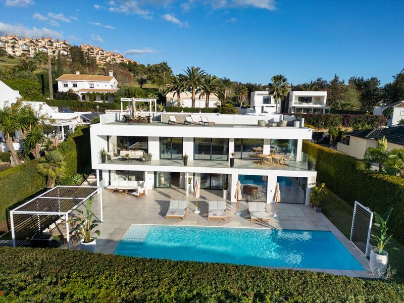 Villa til salg i Marbella, Málaga