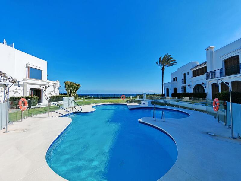 2 Cuarto Villa en venta
