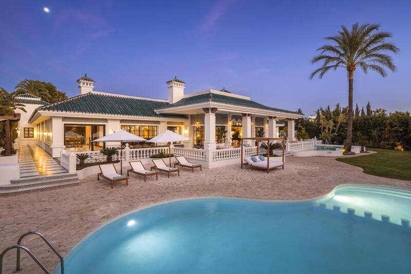 Villa en venta en Marbella, Málaga