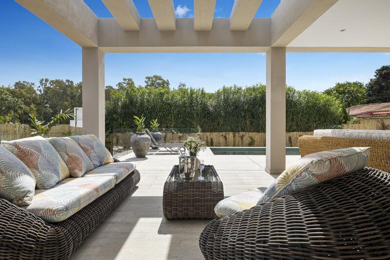 Villa zu verkaufen in Marbella, Málaga