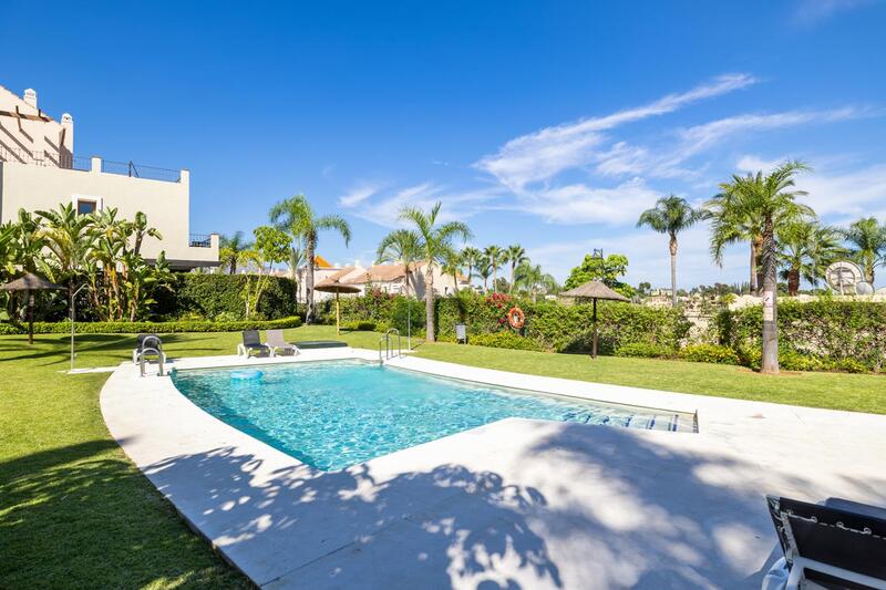 4 Cuarto Villa en venta