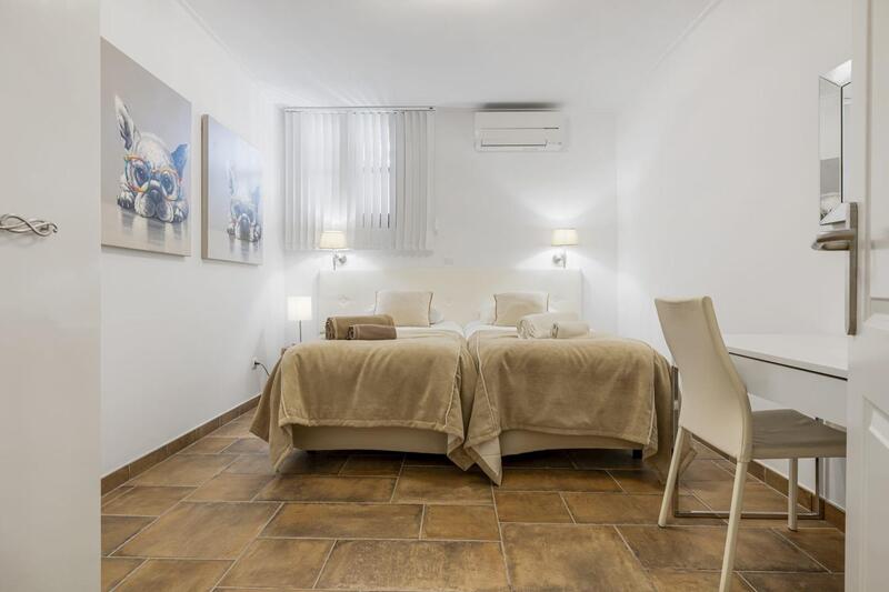 5 Cuarto Dúplex en venta