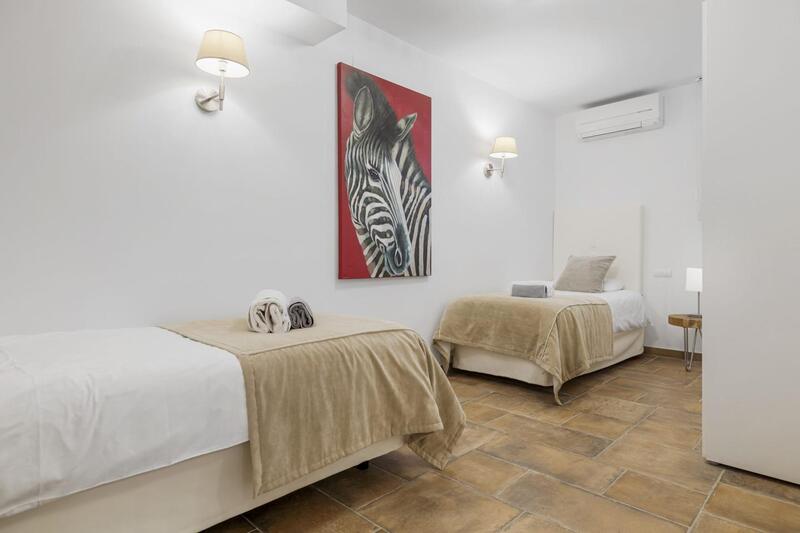 5 Cuarto Dúplex en venta