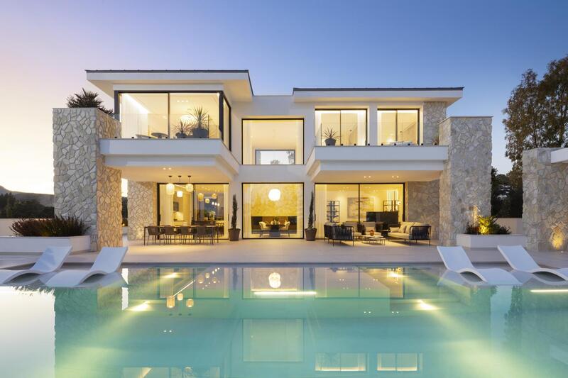 Villa til salgs i Benahavis, Málaga