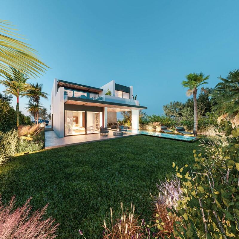 Villa for sale in Estepona, Málaga
