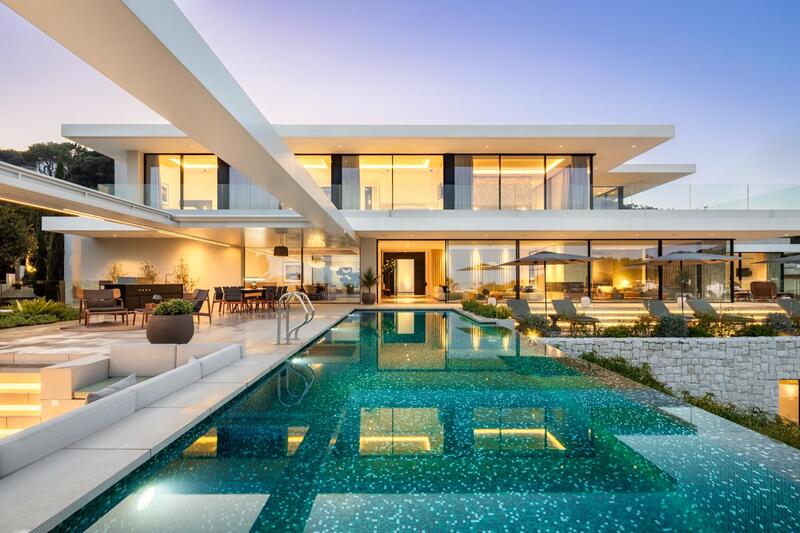 8 Cuarto Villa en venta