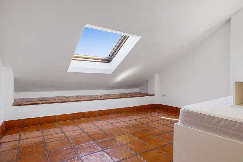 4 Cuarto Villa en venta