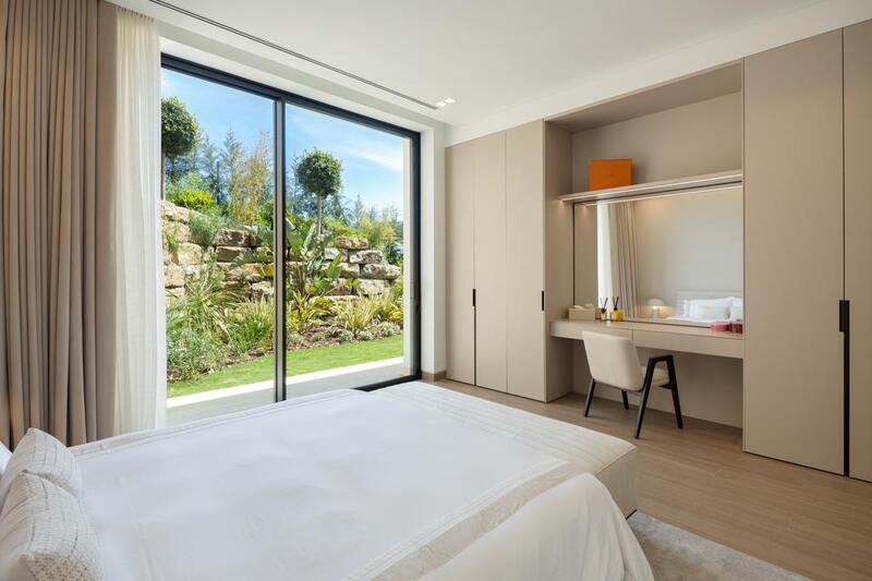 6 bedroom Villa for sale