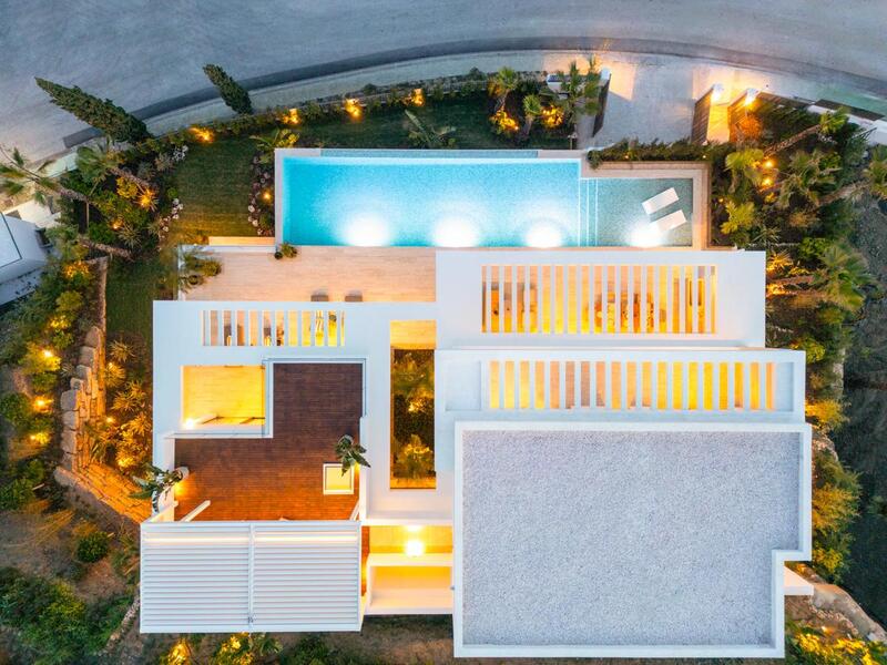 6 bedroom Villa for sale