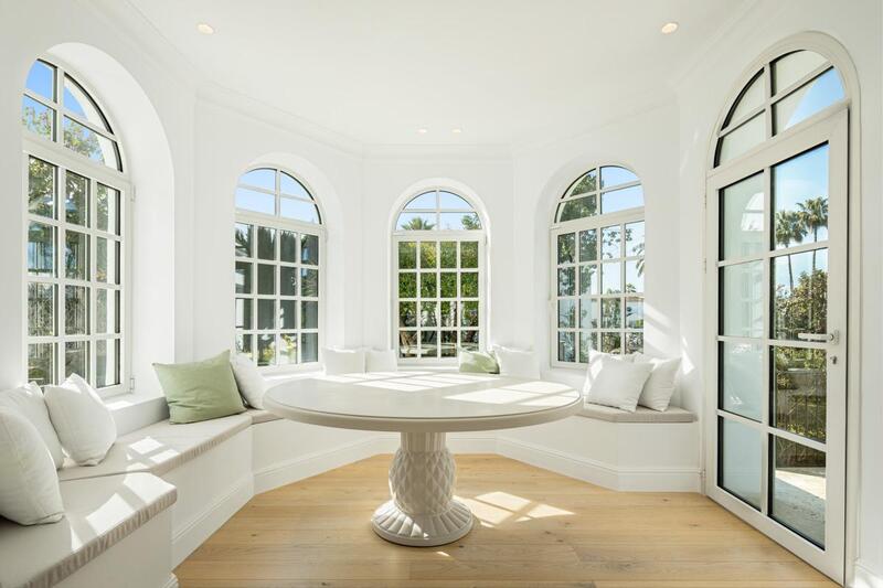 5 bedroom Villa for sale
