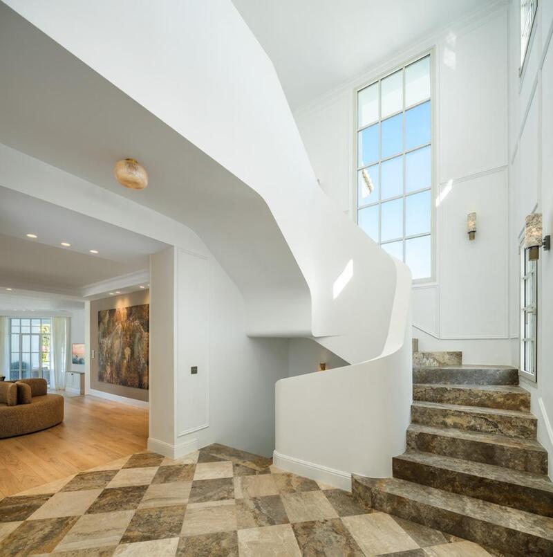 5 bedroom Villa for sale