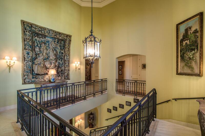 7 bedroom Villa for sale
