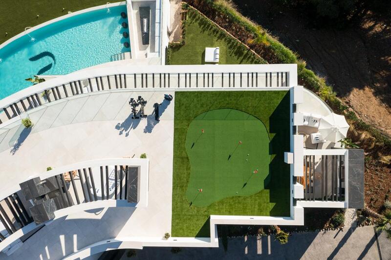 9 bedroom Villa for sale
