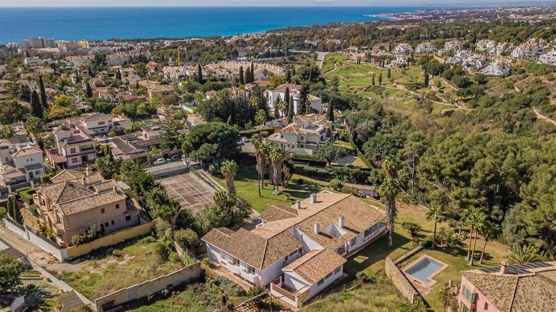 7 bedroom Villa for sale