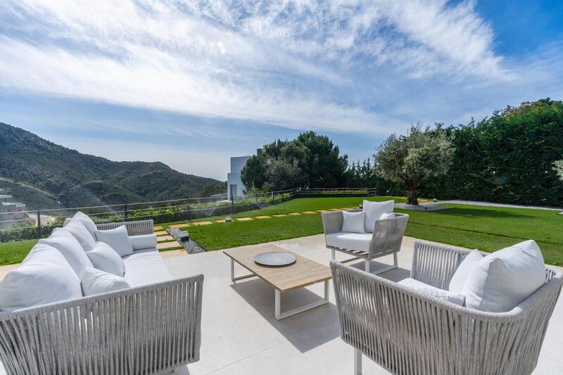 5 bedroom Villa for sale