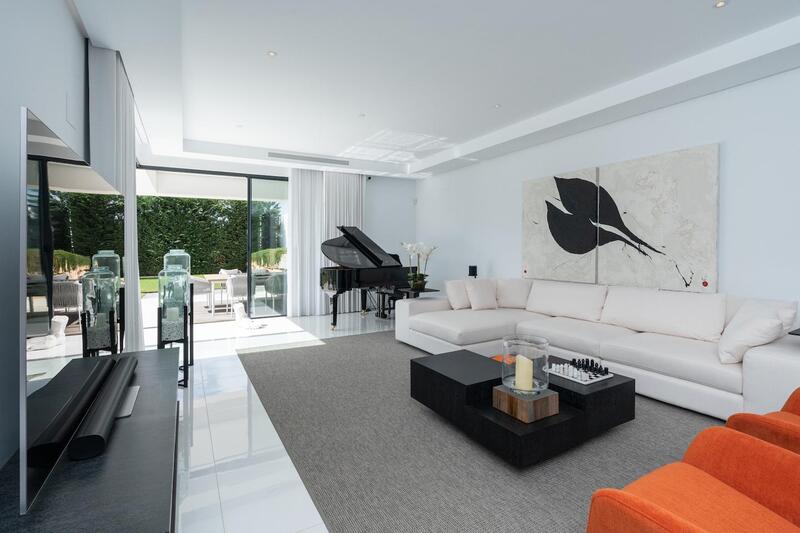 5 bedroom Villa for sale