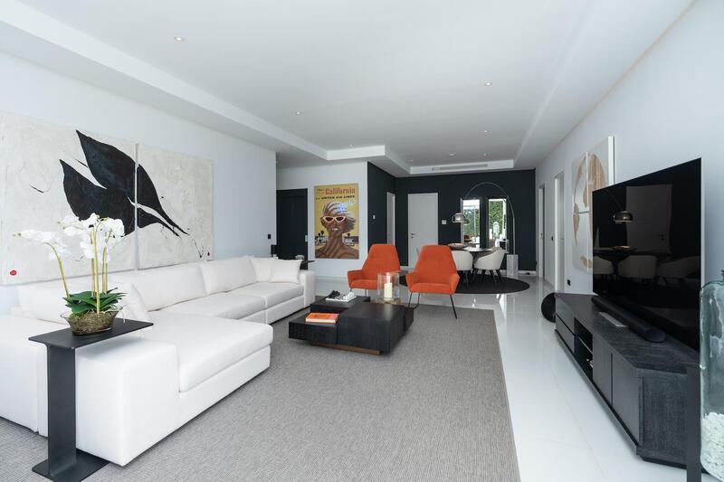 5 bedroom Villa for sale