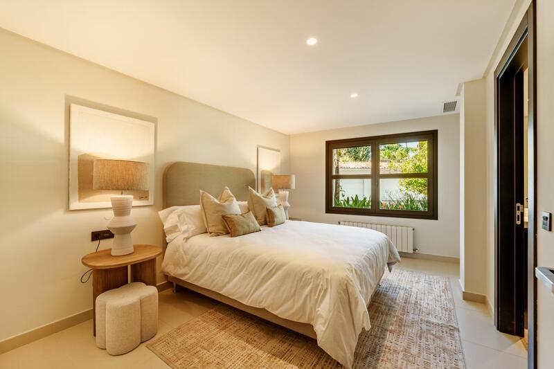 5 bedroom Villa for sale