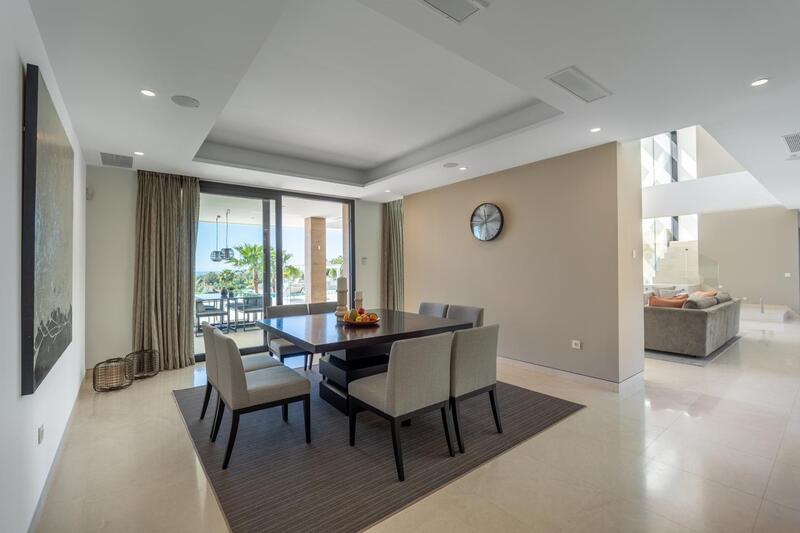 5 bedroom Villa for sale