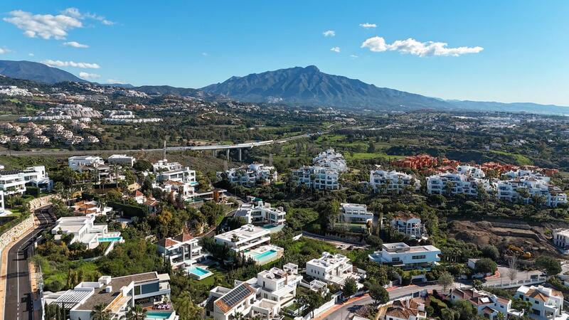 5 bedroom Villa for sale