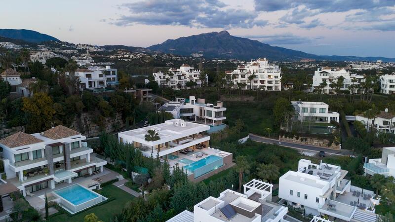 5 bedroom Villa for sale