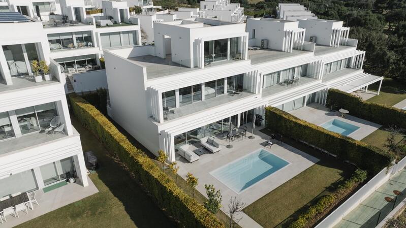 5 bedroom Villa for sale