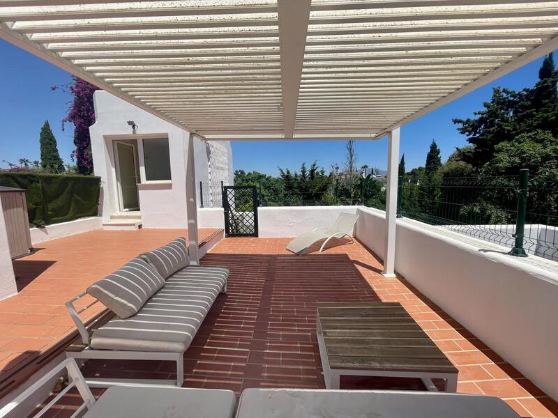 5 bedroom Villa for sale