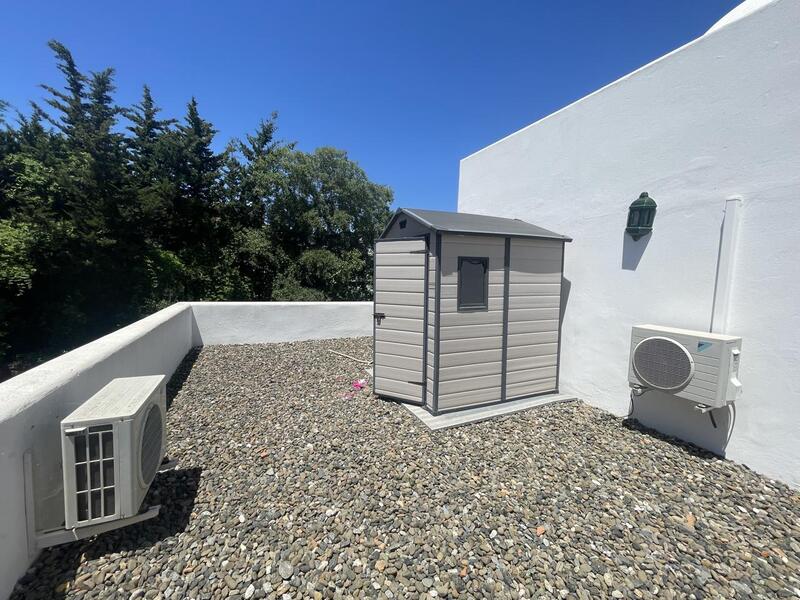 5 bedroom Villa for sale