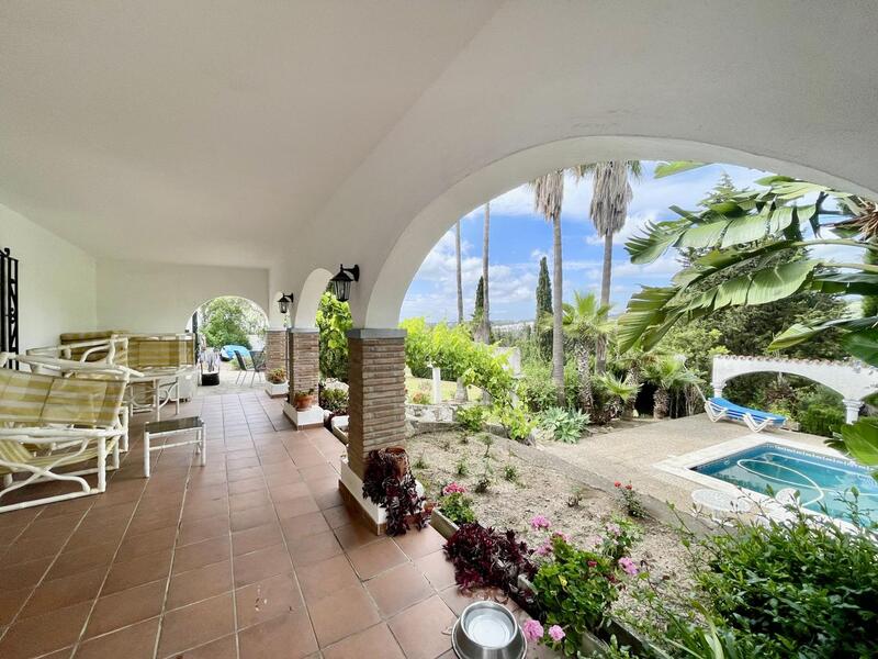 7 bedroom Country House for sale