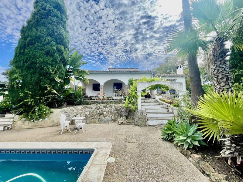 7 bedroom Country House for sale