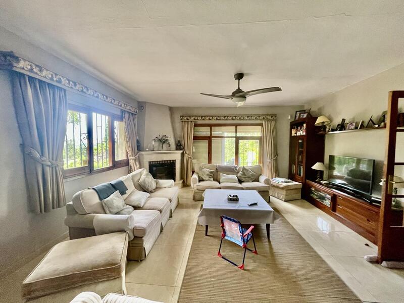 7 bedroom Country House for sale