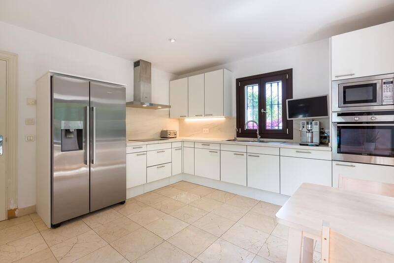 6 Schlafzimmer Villa zu verkaufen