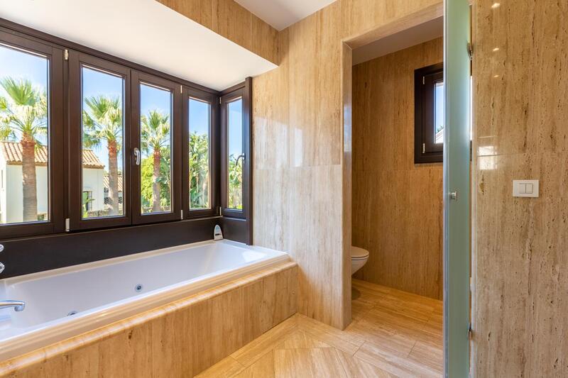 6 Schlafzimmer Villa zu verkaufen